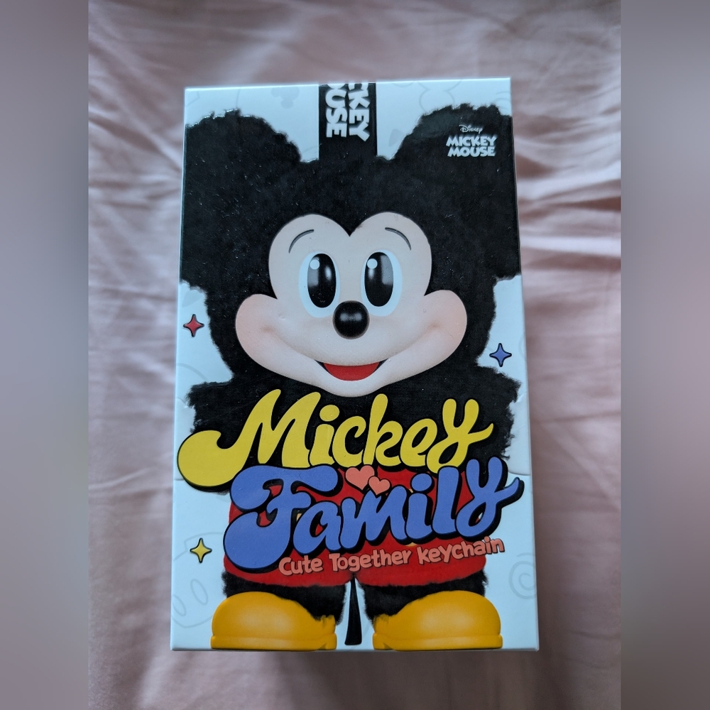 POPMART Disney Mickey Family Cute Together Keychain